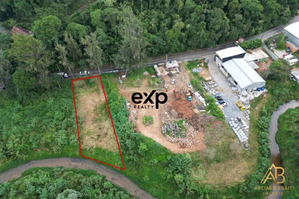 Terreno, 1390 m² - Foto 1