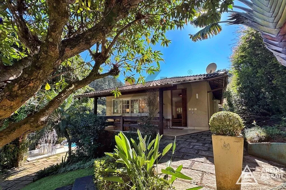 Casa, 4 quartos, 256 m² - Foto 41