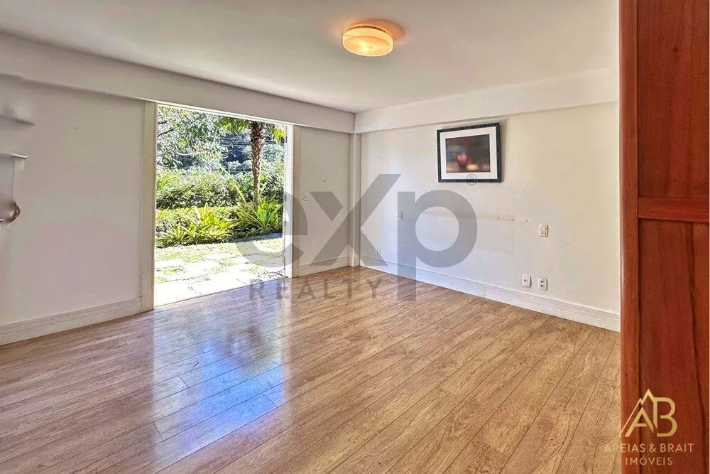 Casa, 4 quartos, 256 m² - Foto 20