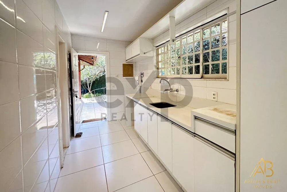 Casa, 4 quartos, 256 m² - Foto 8