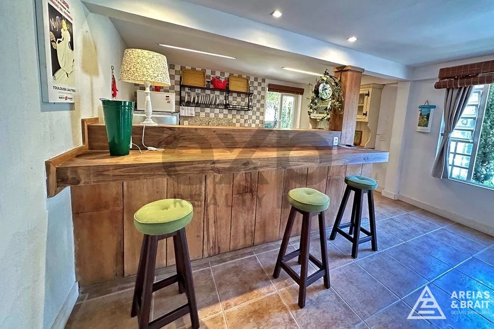 Casa, 4 quartos, 256 m² - Foto 33