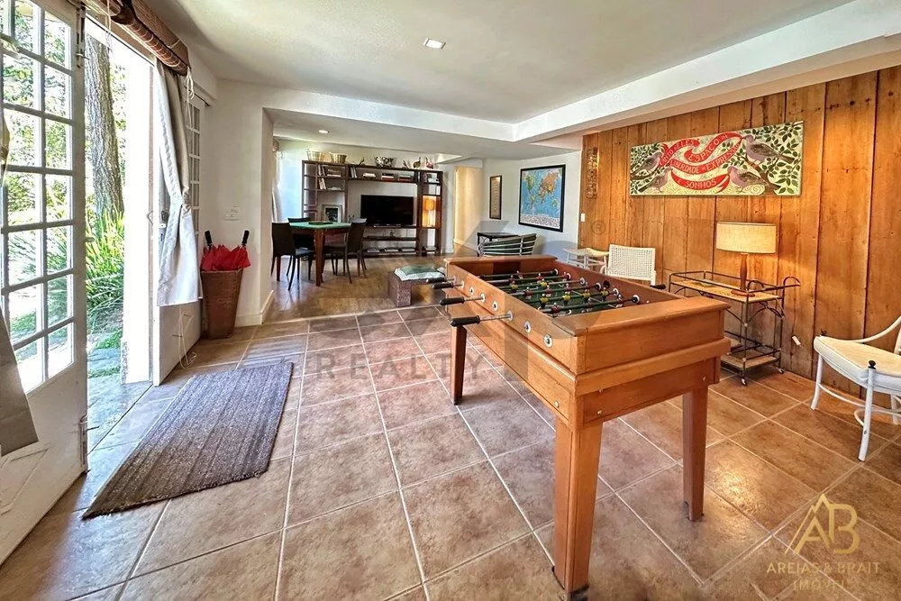 Casa, 4 quartos, 256 m² - Foto 17