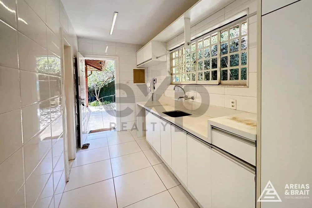 Casa, 4 quartos, 256 m² - Foto 34