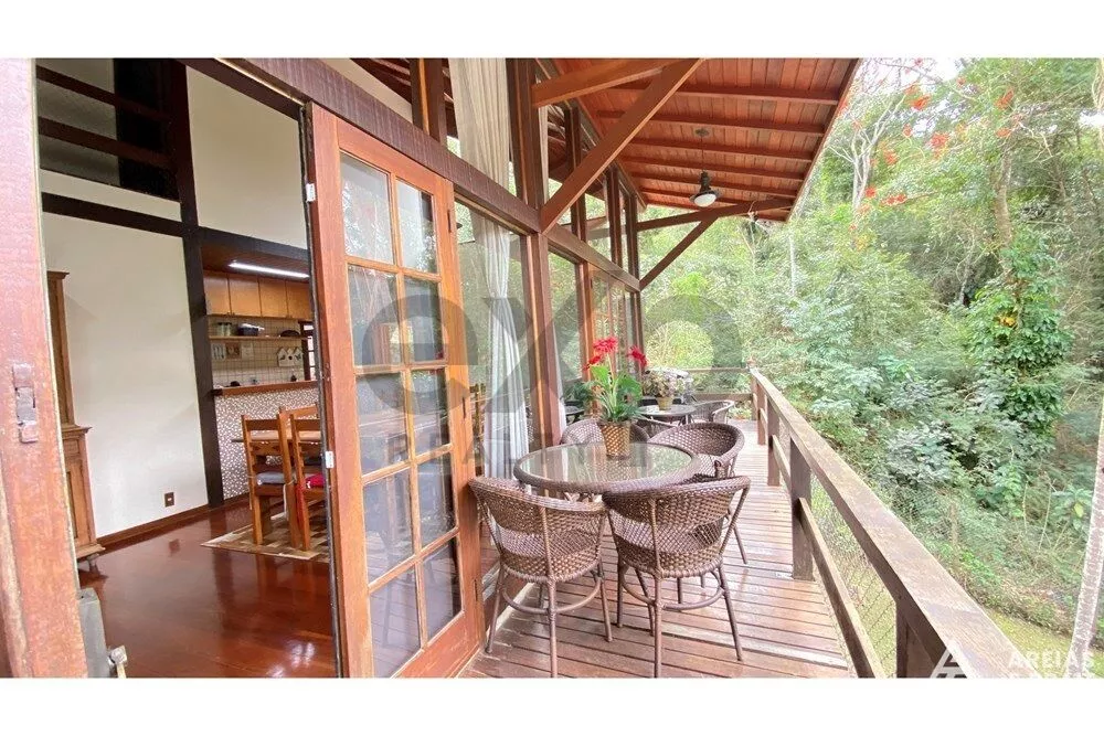 Casa, 5 quartos, 317 m² - Foto 1