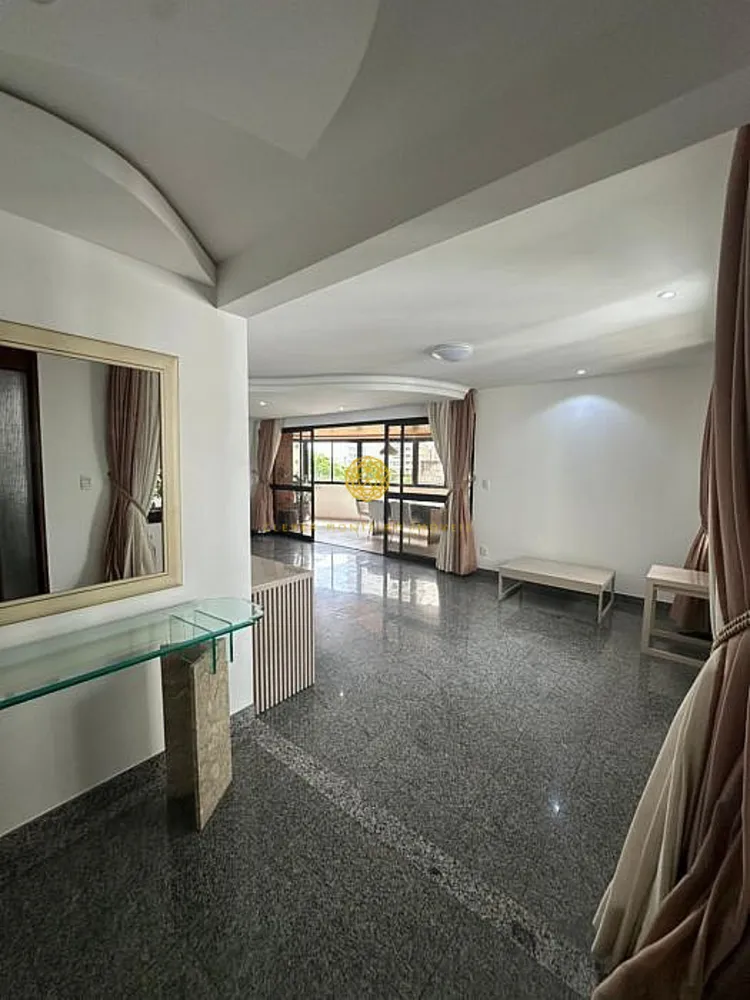 Apartamento, 4 quartos, 195 m² - Foto 2
