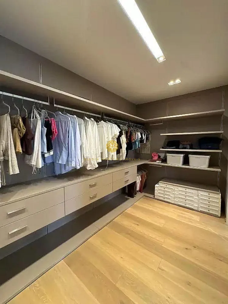 Apartamento, 3 quartos, 241 m² - Foto 9