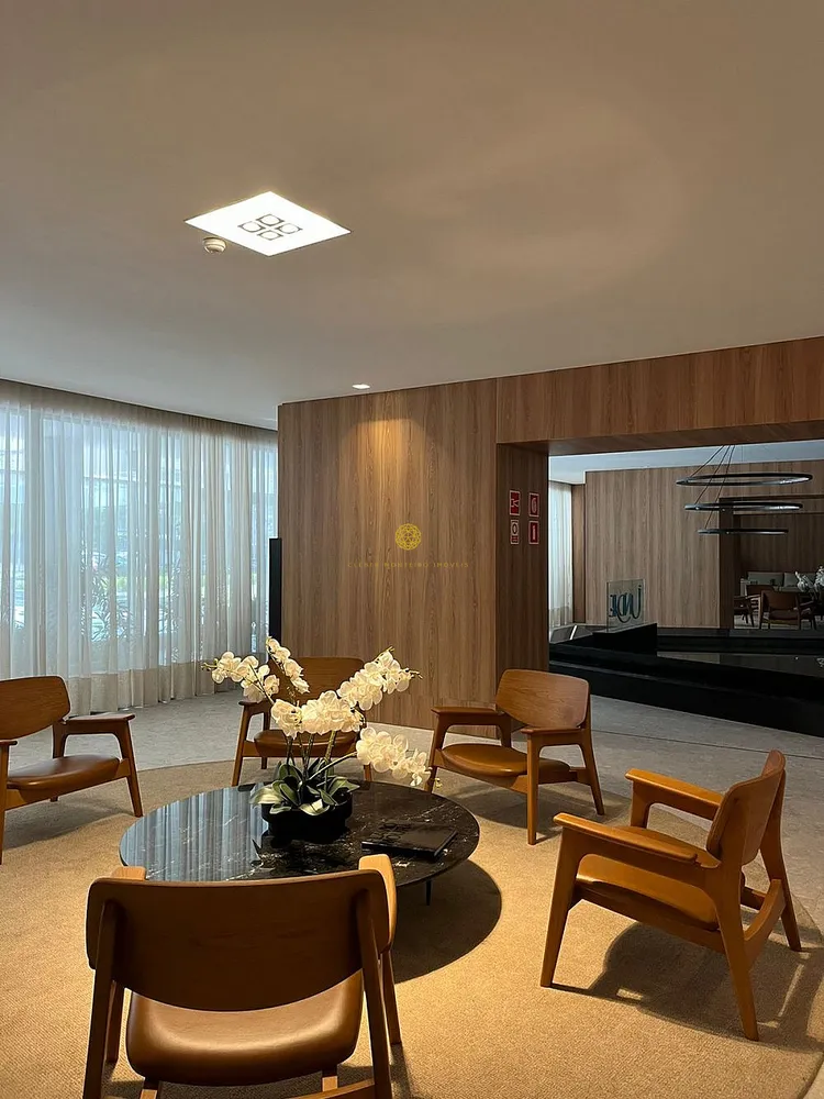 Apartamento, 4 quartos, 245 m² - Foto 1