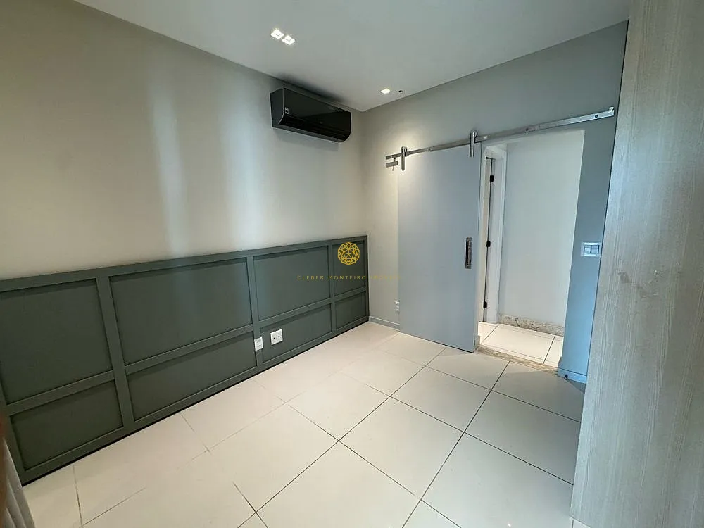 Apartamento, 3 quartos, 181 m² - Foto 1