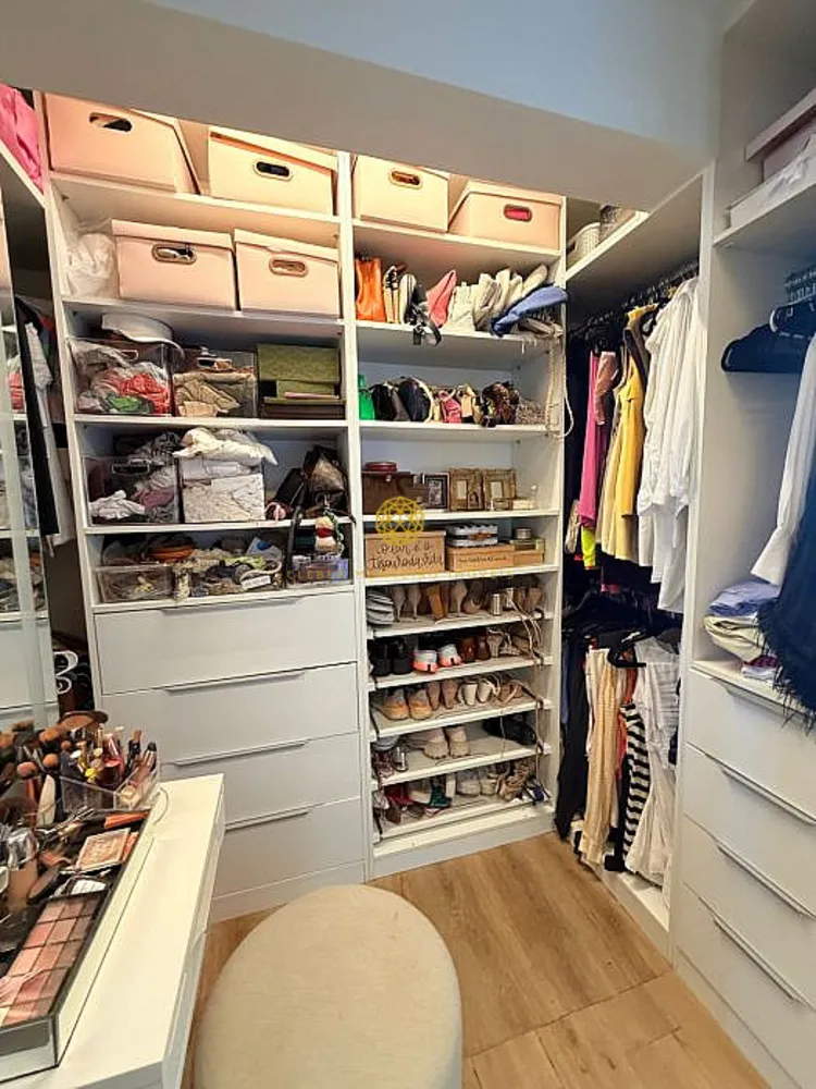 Apartamento, 3 quartos, 140 m² - Foto 1