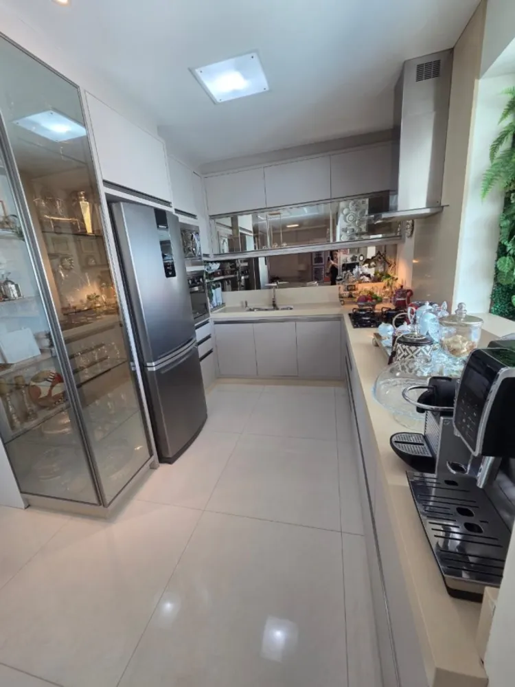 Apartamento, 3 quartos, 138 m² - Foto 3