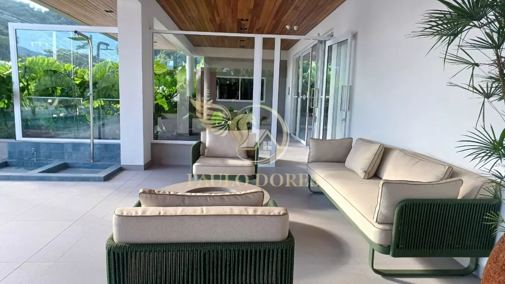 Cobertura, 3 quartos, 254 m² - Foto 1