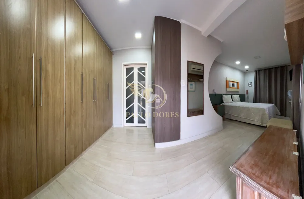 Casa, 4 quartos, 202 m² - Foto 1
