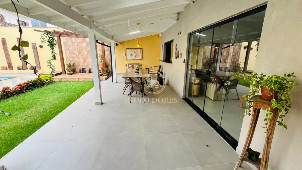 Casa, 4 quartos, 202 m² - Foto 2