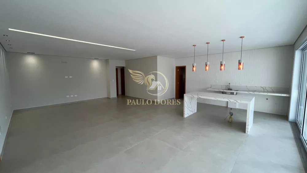 Cobertura, 3 quartos, 210 m² - Foto 2