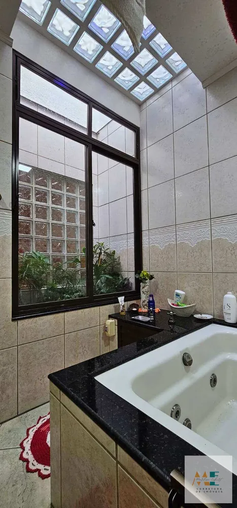 Casa, 3 quartos, 286 m² - Foto 9