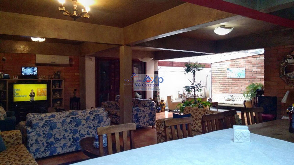 Casa à venda e aluguel com 4 quartos, 541m² - Foto 16