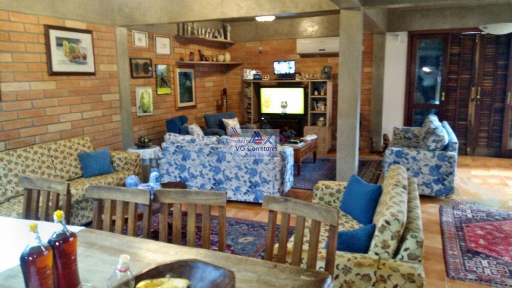Casa à venda e aluguel com 4 quartos, 541m² - Foto 15