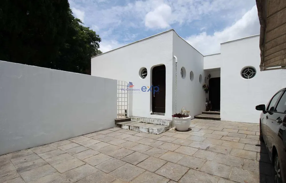 Casa, 5 quartos, 191 m² - Foto 3