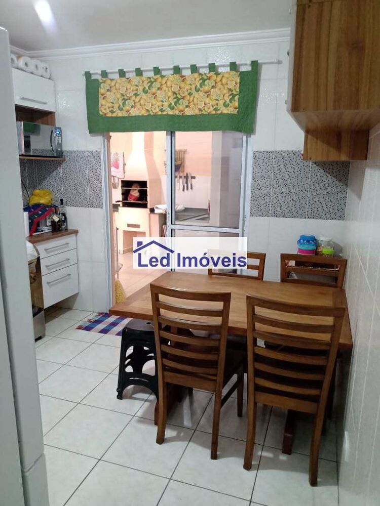 Sobrado, 4 quartos, 130 m² - Foto 1