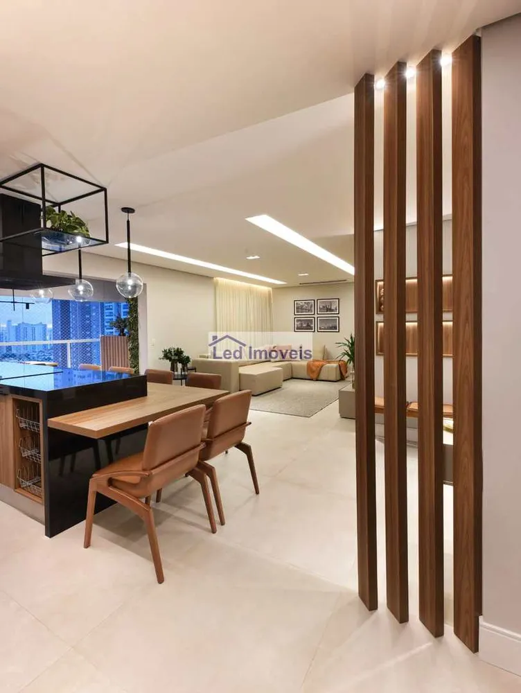 Apartamento, 3 quartos, 136 m² - Foto 4