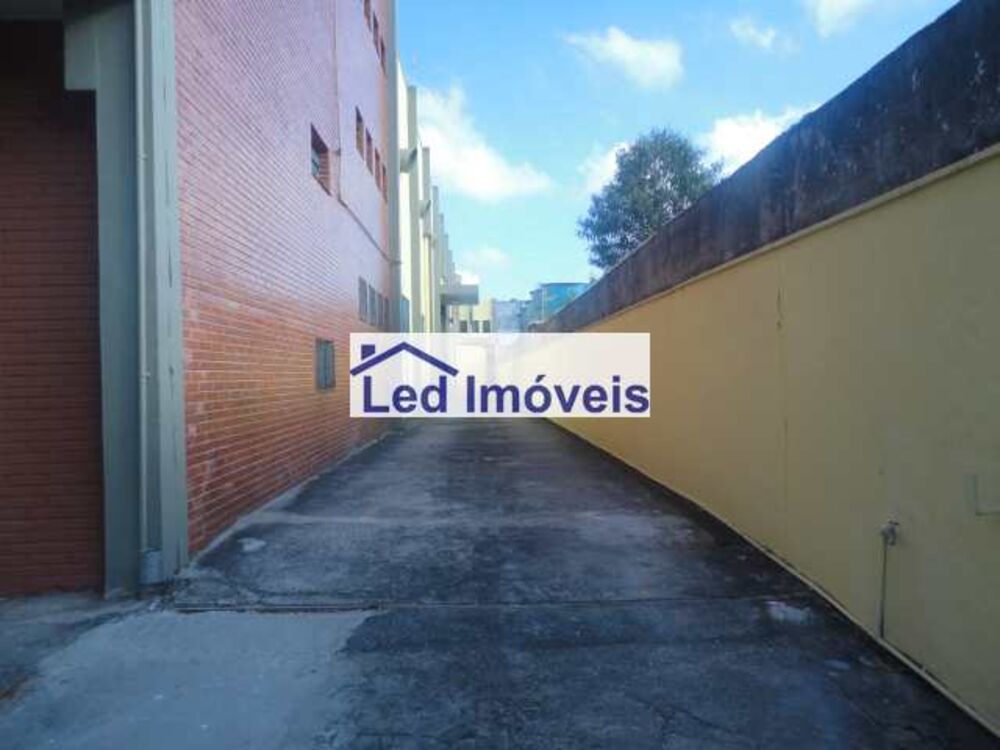 Prédio Inteiro - Foto 1