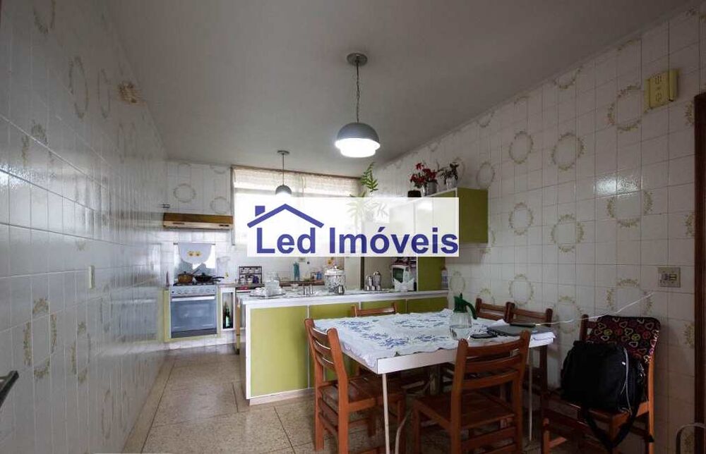 Sobrado à venda com 3 quartos, 194m² - Foto 7