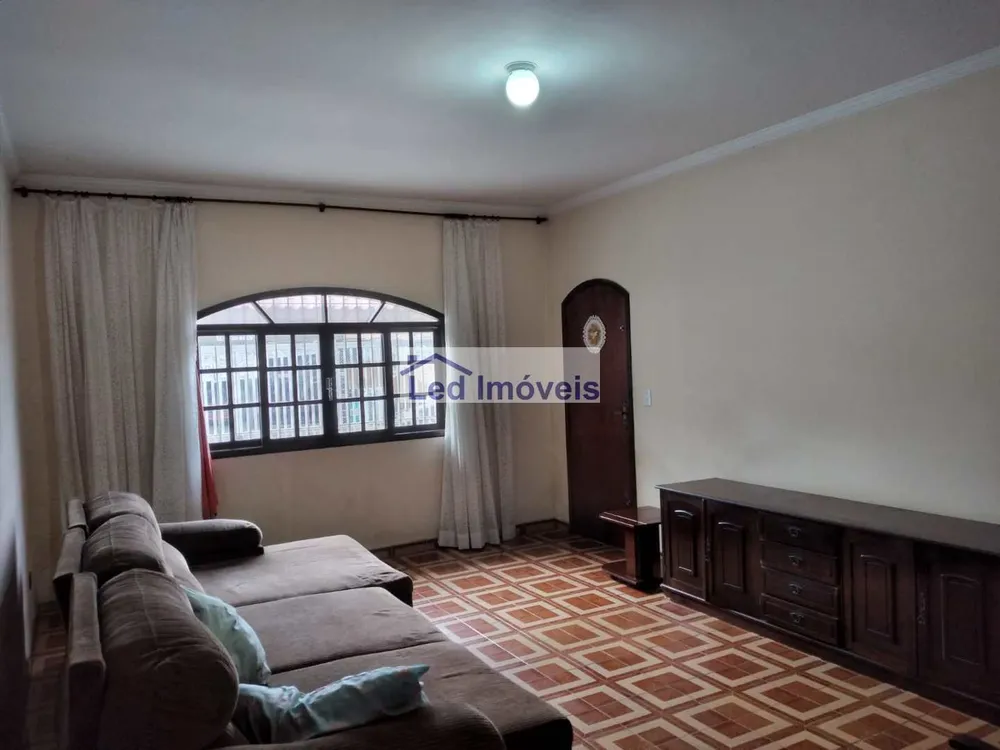 Casa, 3 quartos, 220 m² - Foto 2