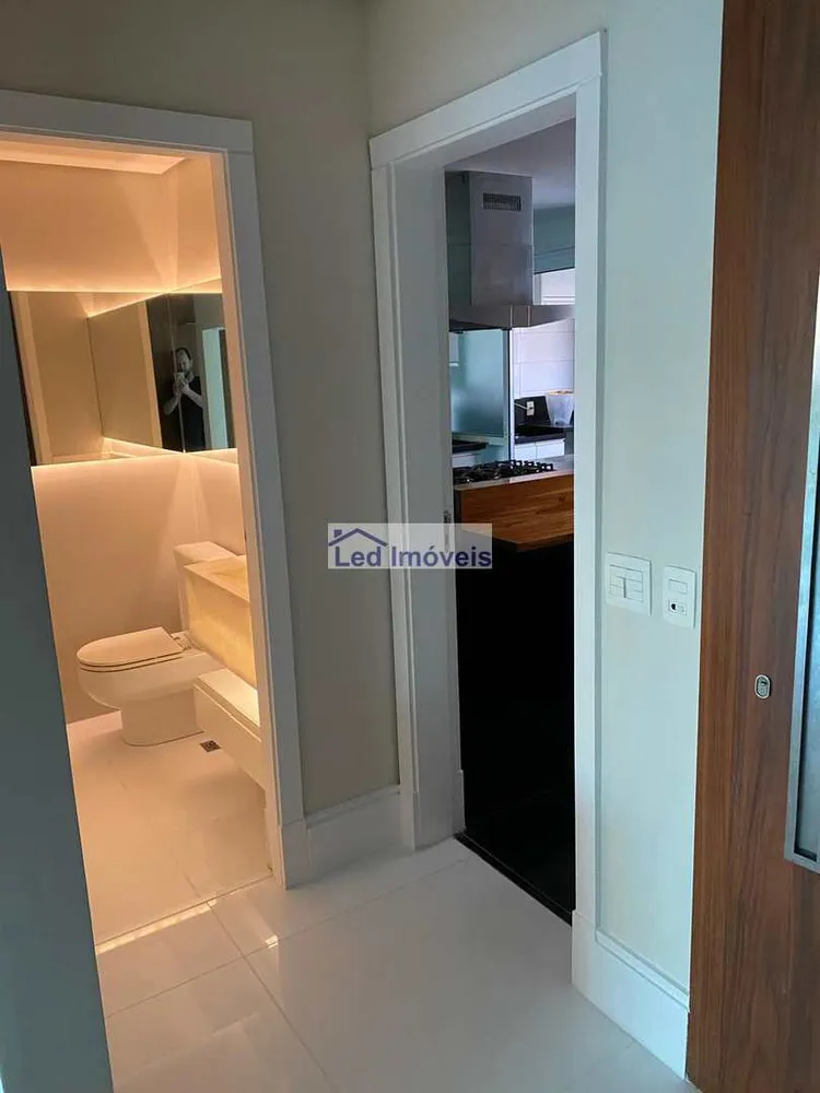 Apartamento, 3 quartos, 156 m² - Foto 10