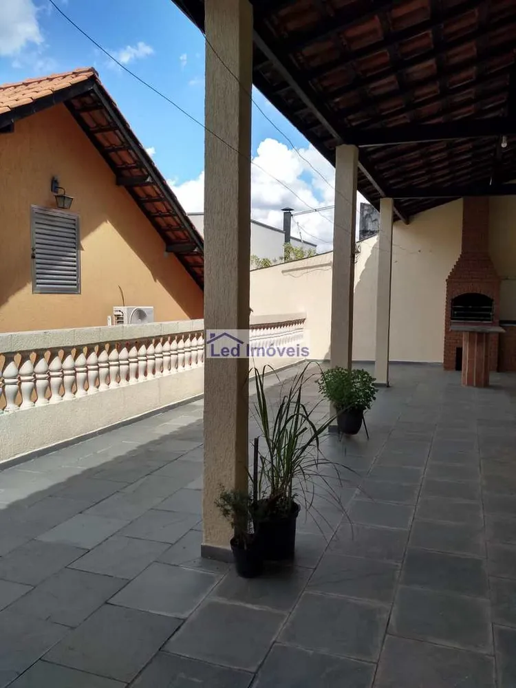 Casa, 3 quartos, 230 m² - Foto 14