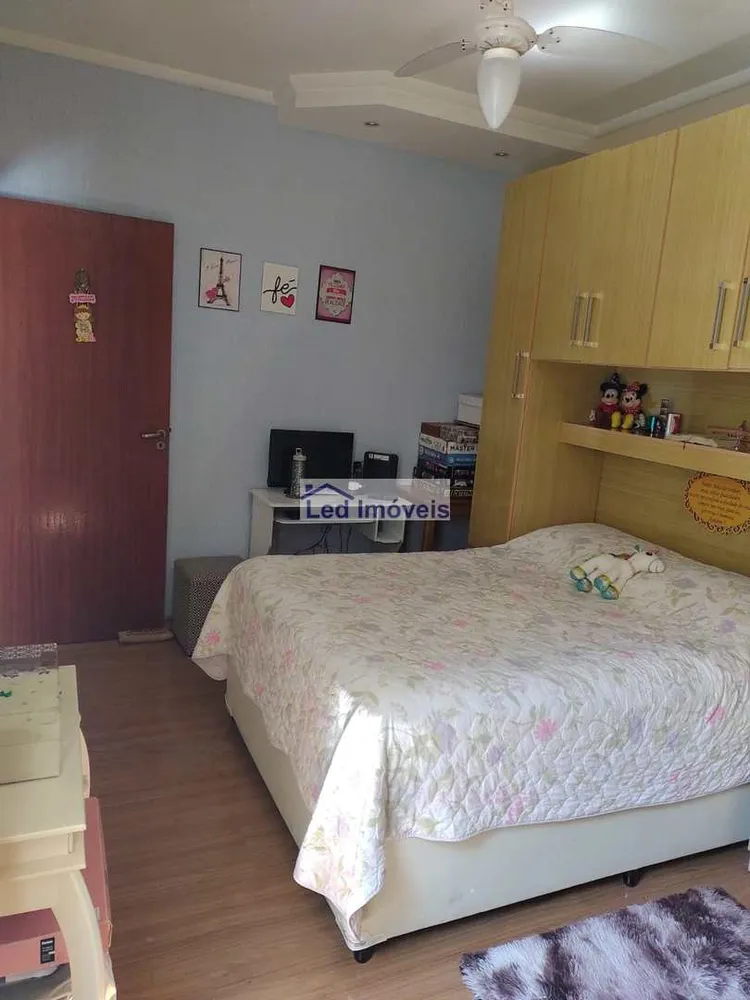 Casa, 3 quartos, 130 m² - Foto 1