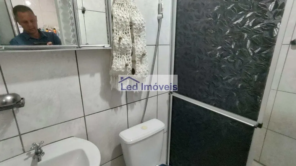 Casa, 3 quartos, 161 m² - Foto 2