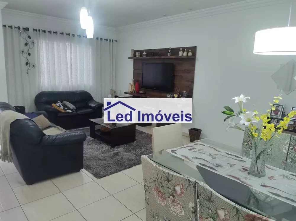 Sobrado à venda com 3 quartos, 114m² - Foto 3