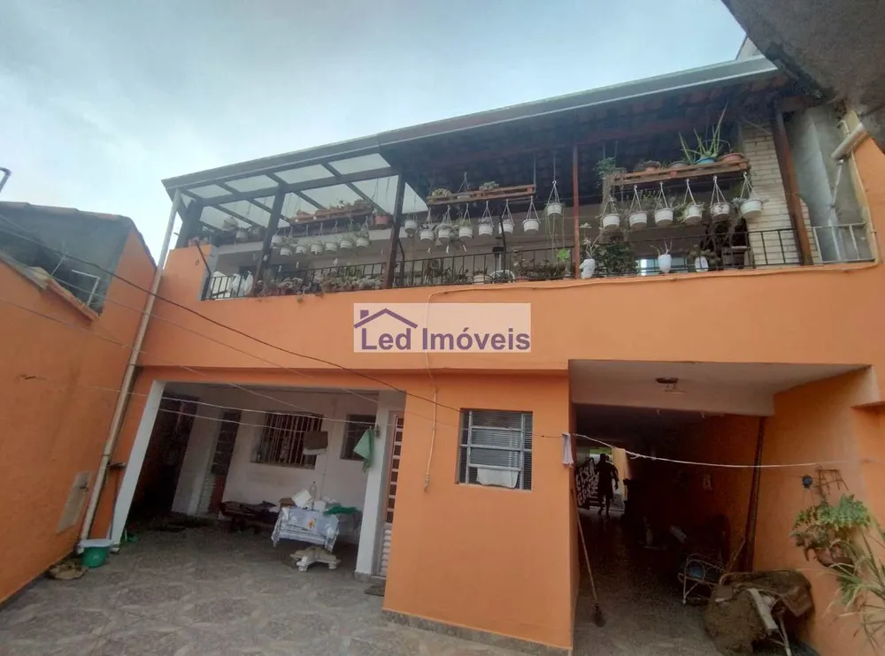 Casa, 4 quartos, 320 m² - Foto 1