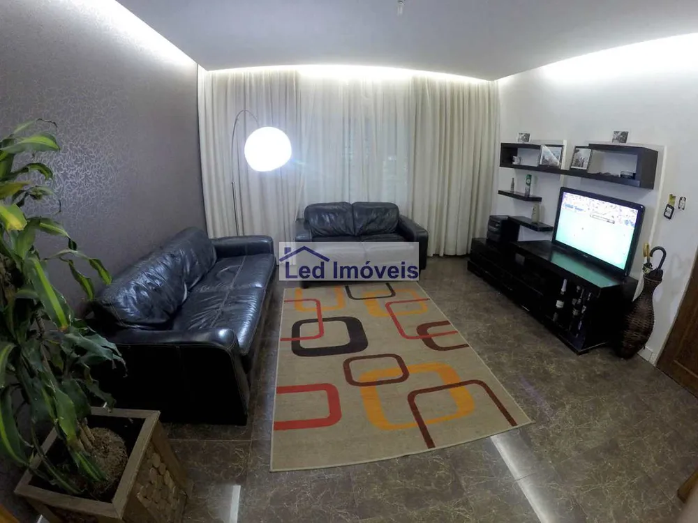 Casa, 4 quartos, 375 m² - Foto 2