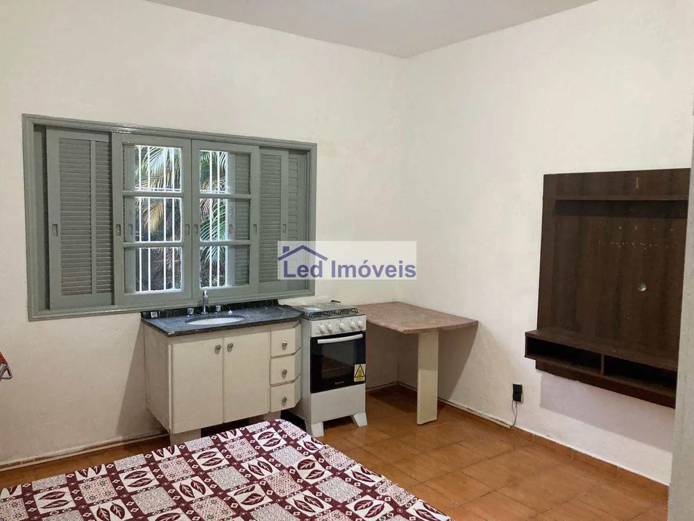 Casa, 6 quartos, 141 m² - Foto 8
