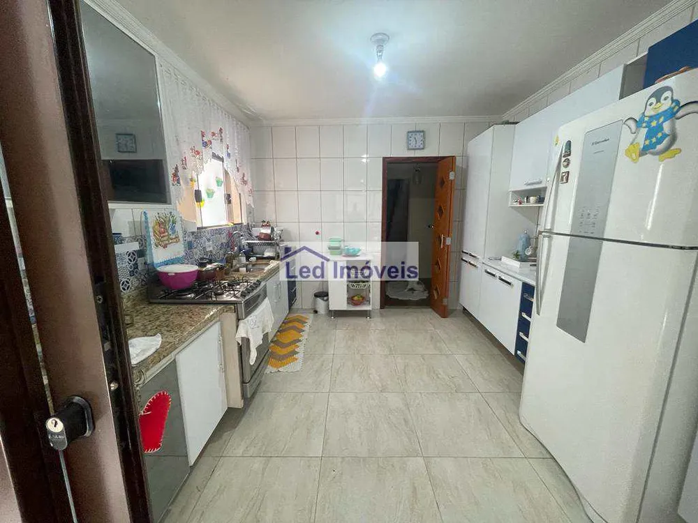 Sobrado, 3 quartos, 162 m² - Foto 4