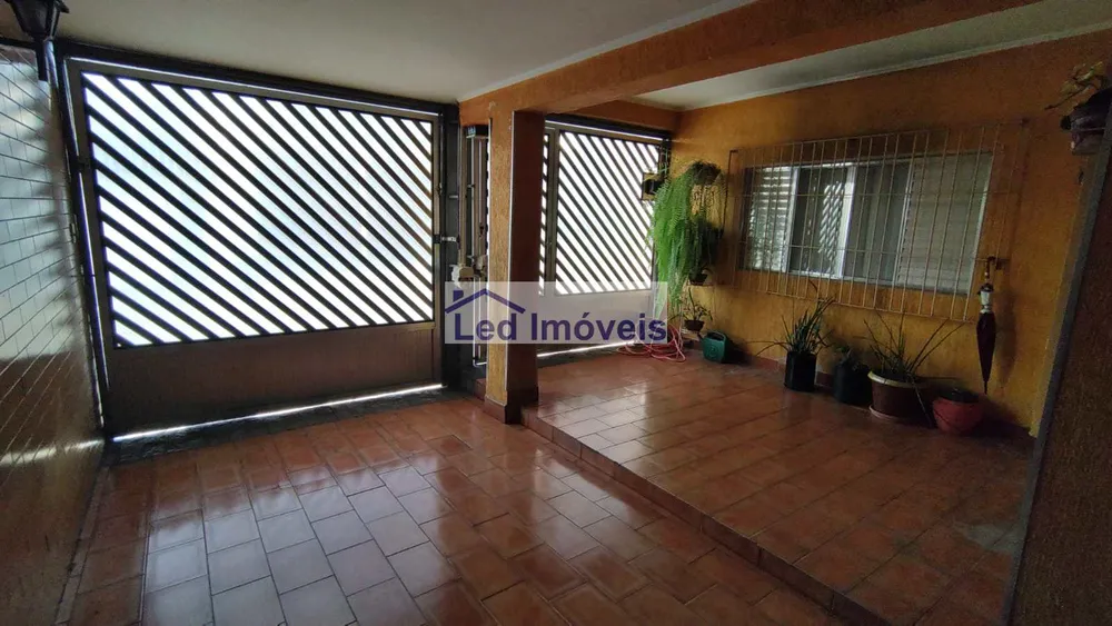 Casa, 3 quartos, 160 m² - Foto 2