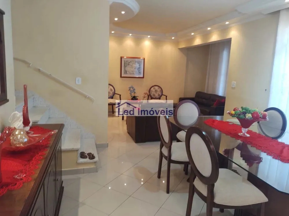 Sobrado, 3 quartos, 184 m² - Foto 2