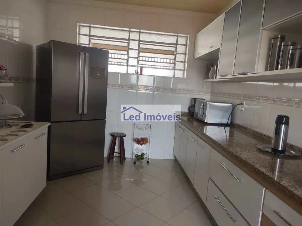 Sobrado, 3 quartos, 184 m² - Foto 4