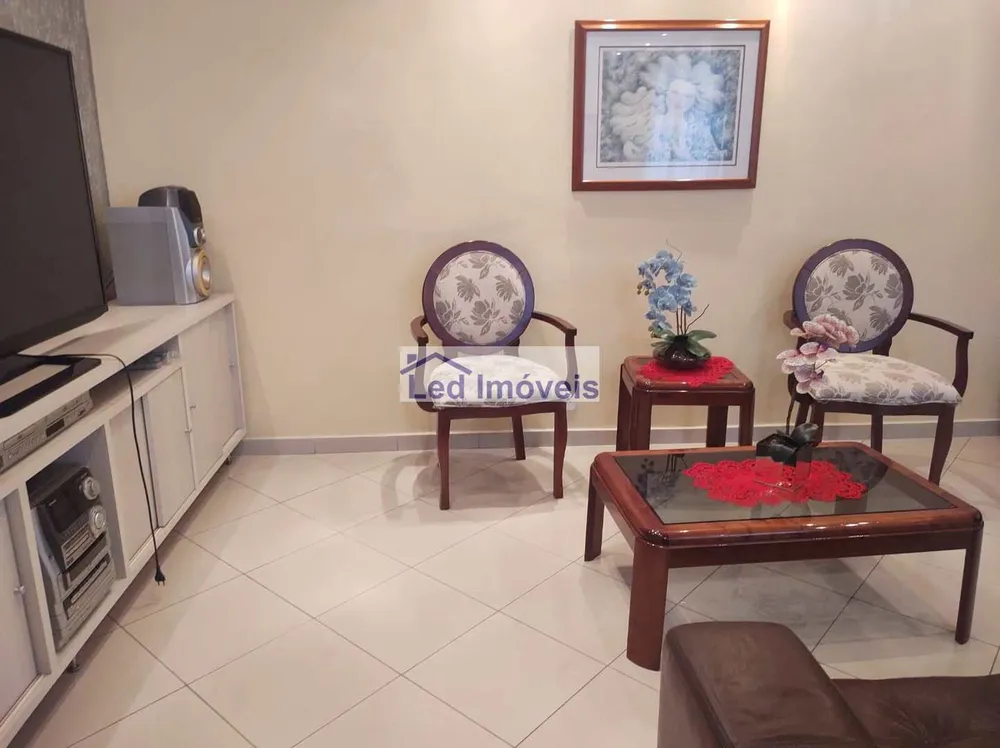 Sobrado, 3 quartos, 184 m² - Foto 1