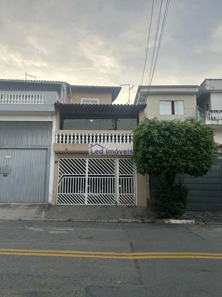 Sobrado, 3 quartos, 234 m² - Foto 1