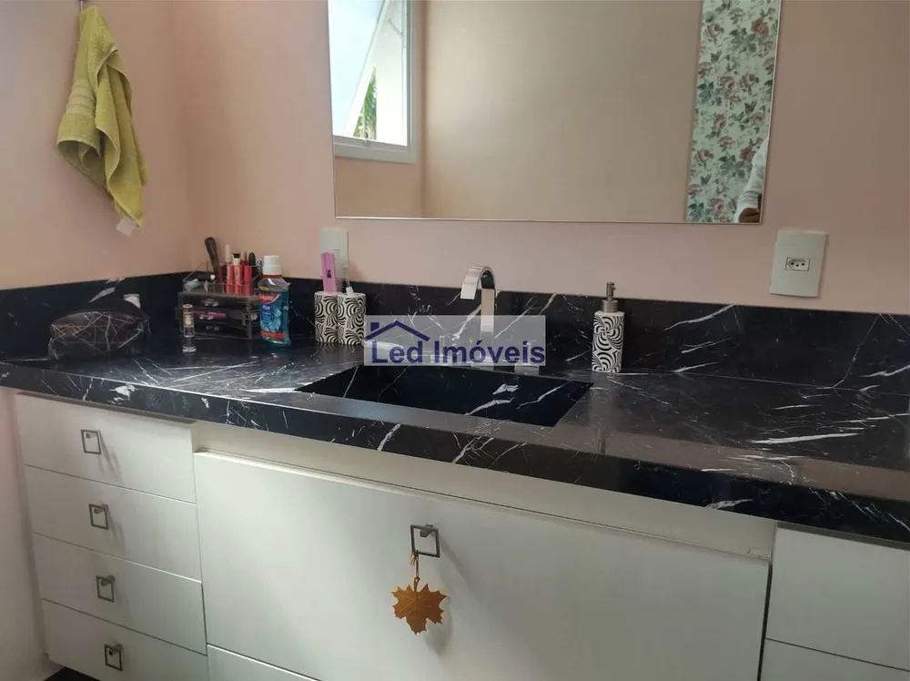 Casa, 3 quartos, 325 m² - Foto 14