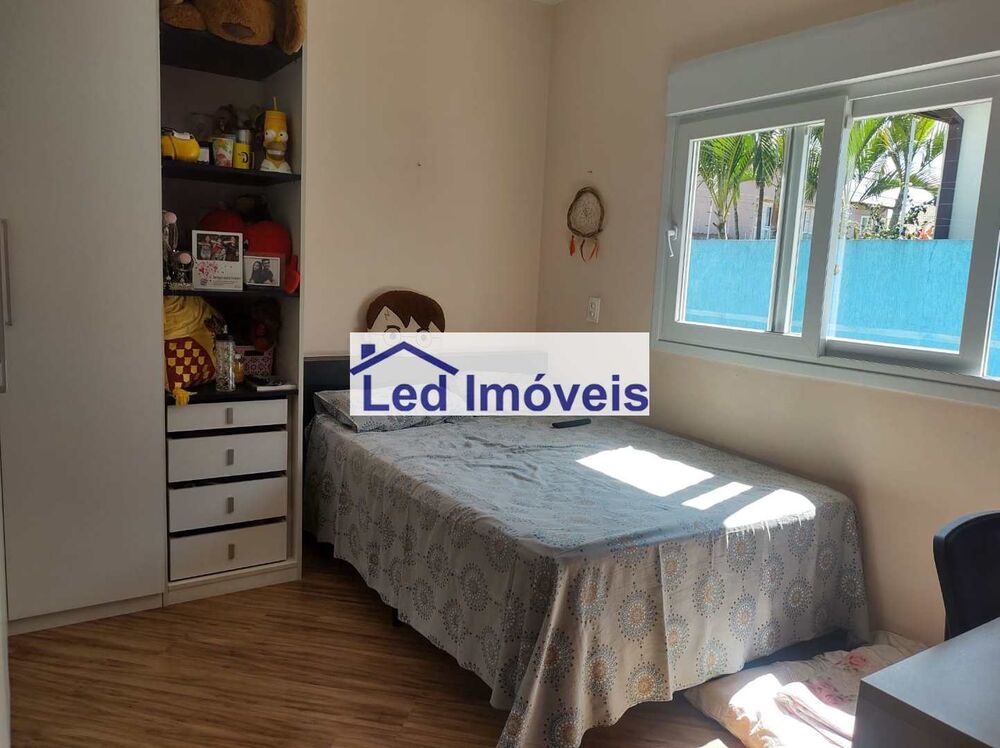 Casa, 3 quartos, 325 m² - Foto 4