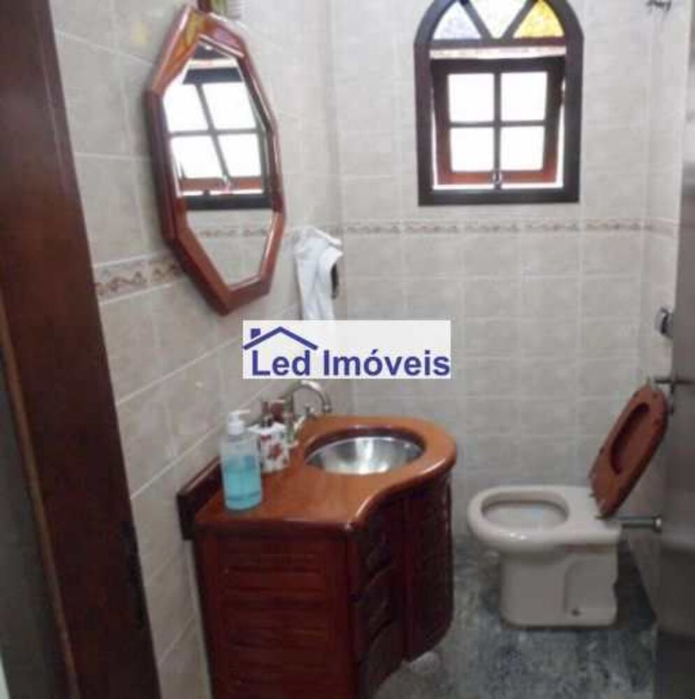 Casa, 3 quartos, 220 m² - Foto 23