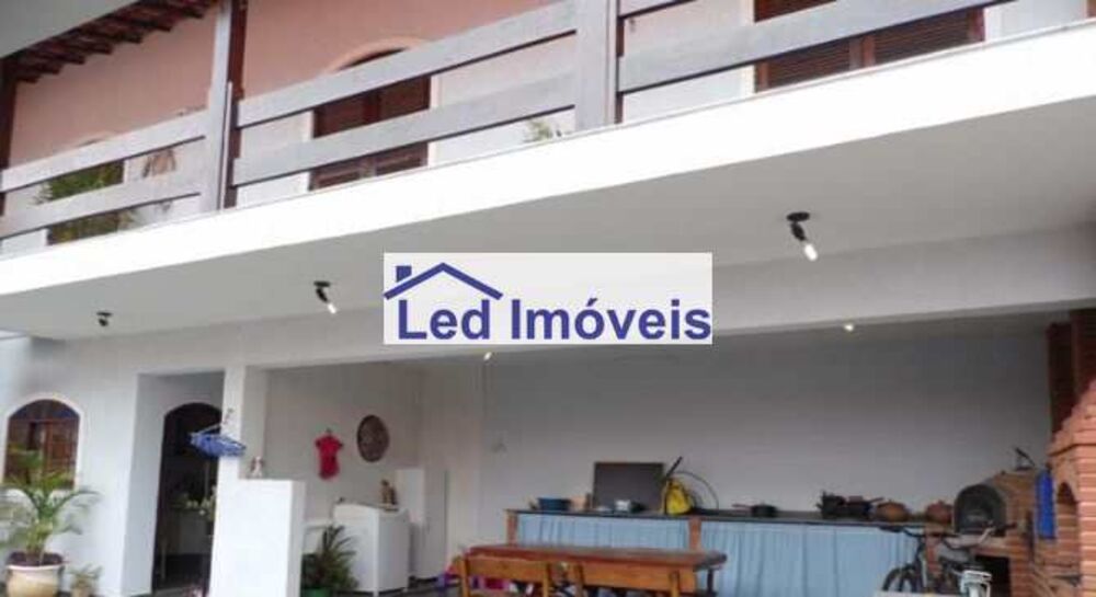 Casa, 3 quartos, 220 m² - Foto 6