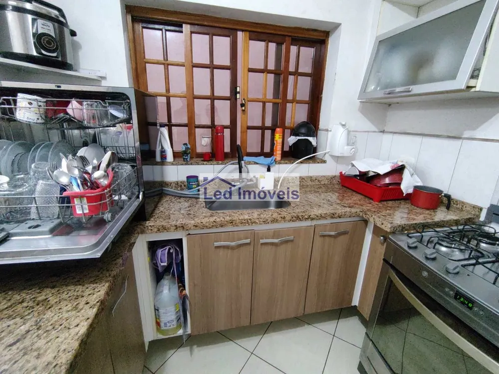 Sobrado, 3 quartos, 182 m² - Foto 4