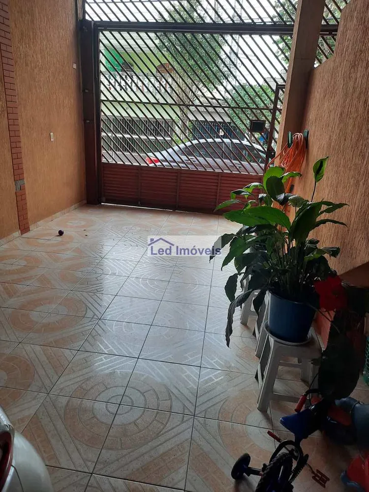 Sobrado, 2 quartos, 206 m² - Foto 2