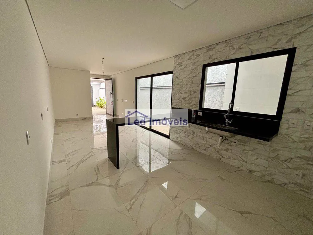 Sobrado, 3 quartos, 234 m² - Foto 6