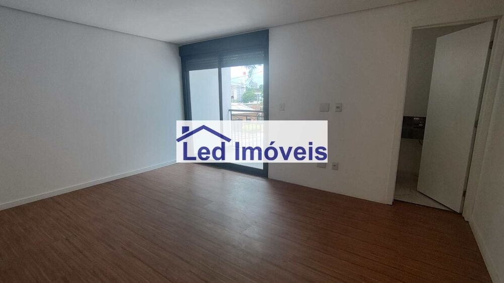 Sobrado, 3 quartos, 234 m² - Foto 3