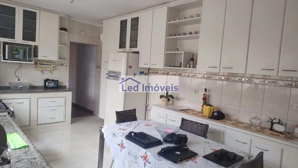 Casa, 2 quartos, 181 m² - Foto 3